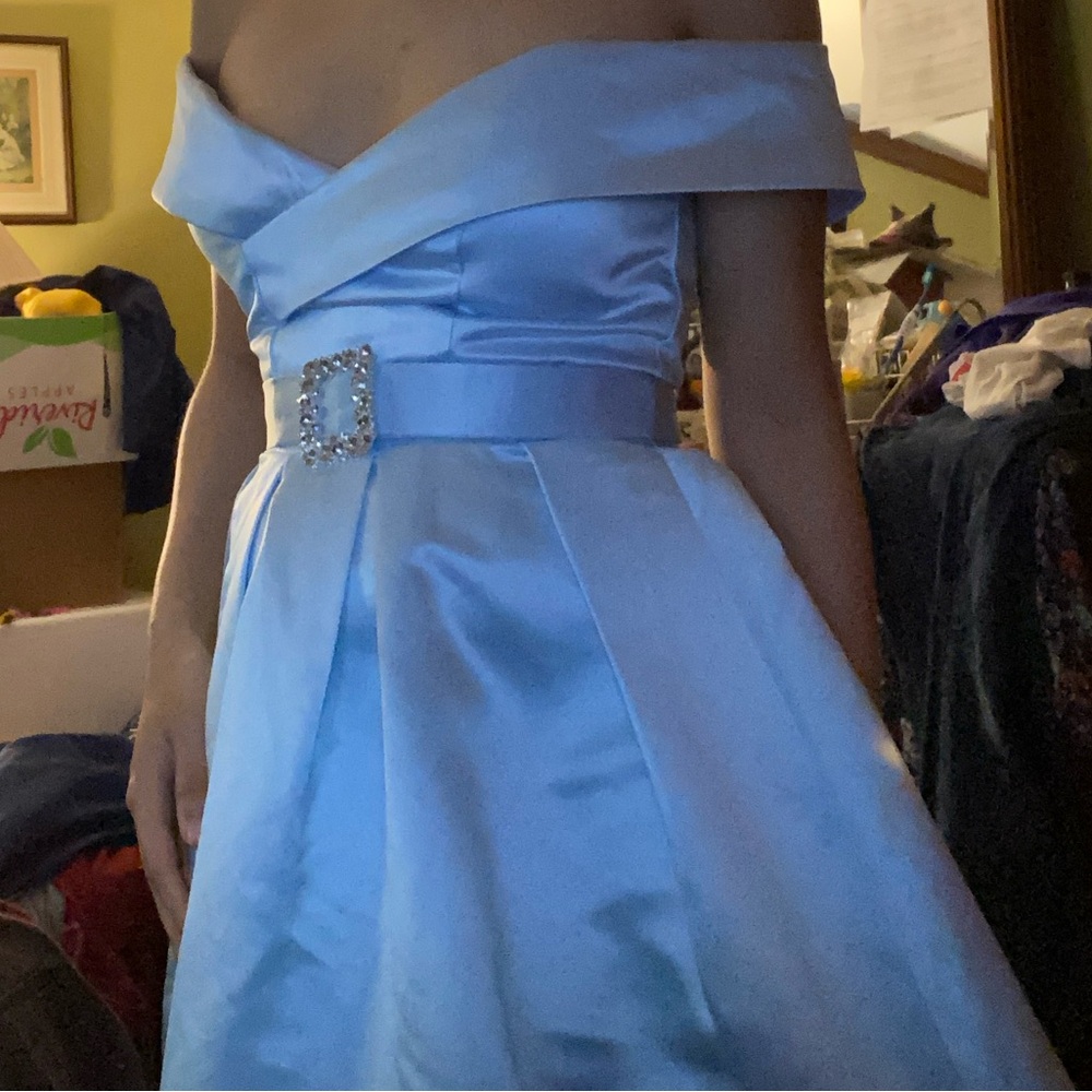 Elegant Off-Shoulder Blue Prom Dress